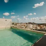 Regional By Neu Collective Ξενοδοχείο Gzira