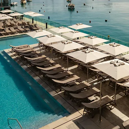 Regional By Neu Collective מלון