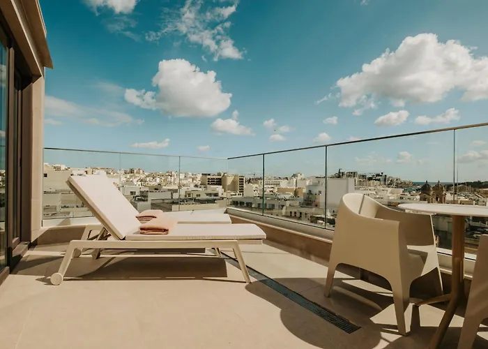 Regional By Neu Collective 4*